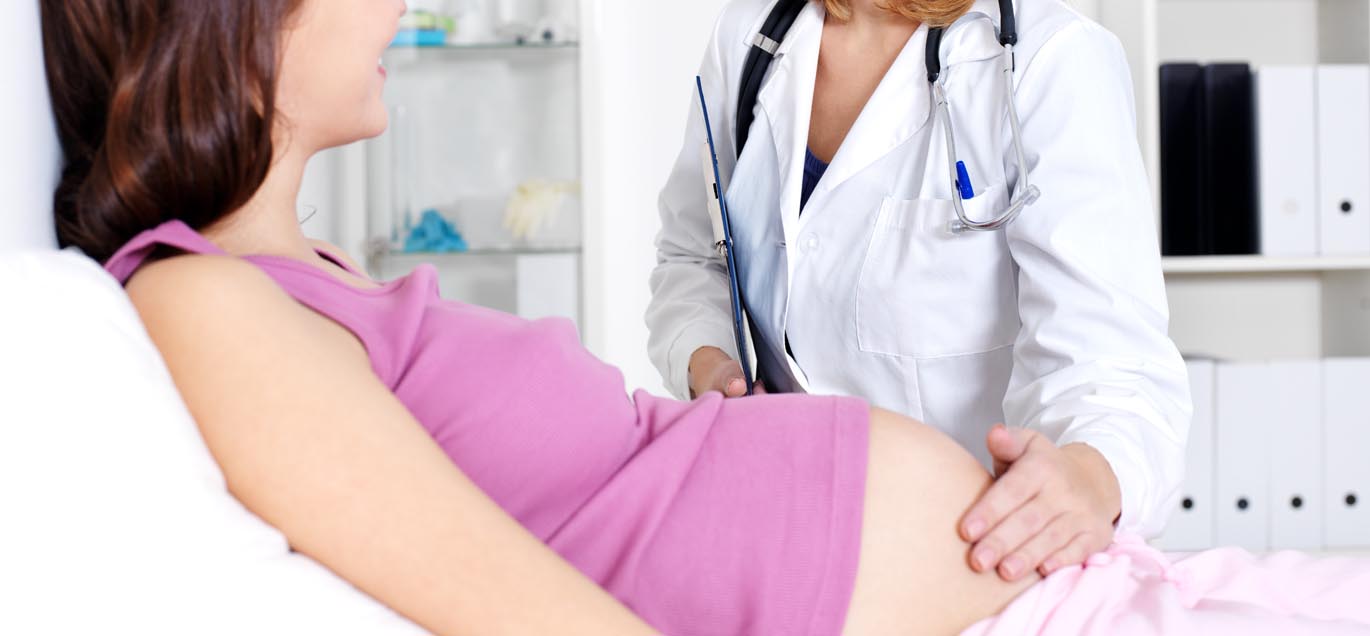 Péře o těhotné ženy v gynekologické ambulanci